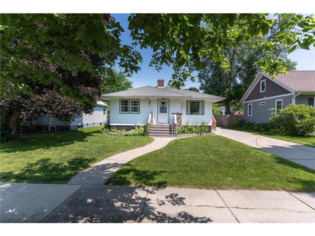 110 W Beech Avenue Fergus Falls MN 56537 6566636 image1