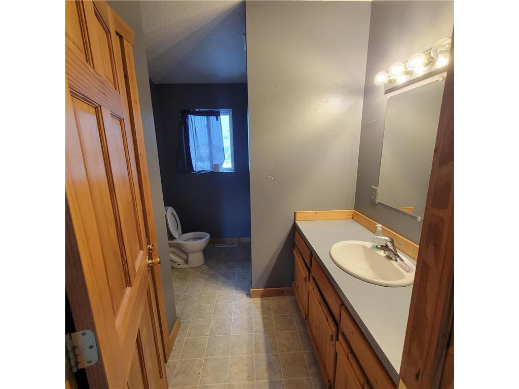 110 West Avenue Ottertail MN 56571 7053220 image20