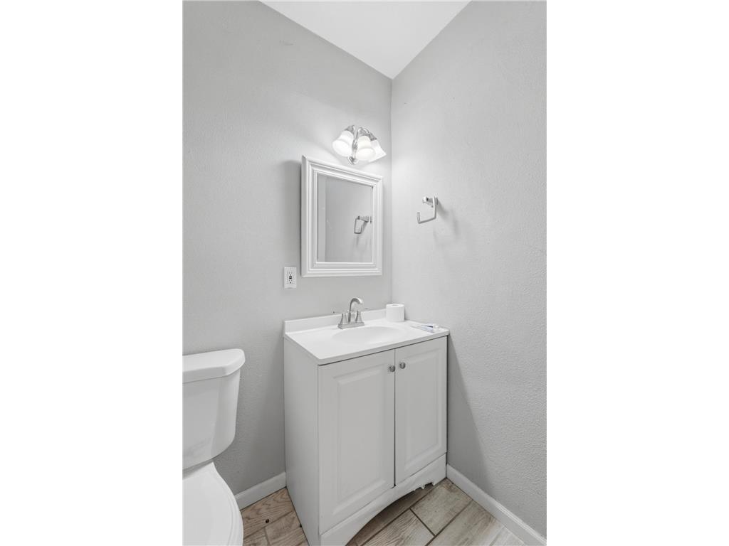 1100 12th Avenue SE Minneapolis MN 55414 7028190 image12