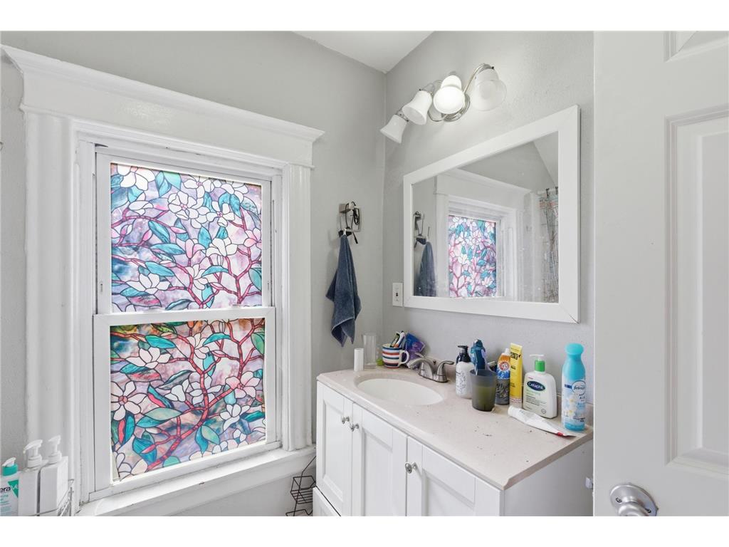 1100 12th Avenue SE Minneapolis MN 55414 7028190 image17