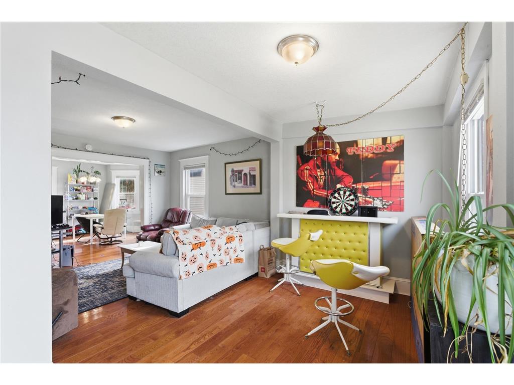 1100 12th Avenue SE Minneapolis MN 55414 7028190 image3