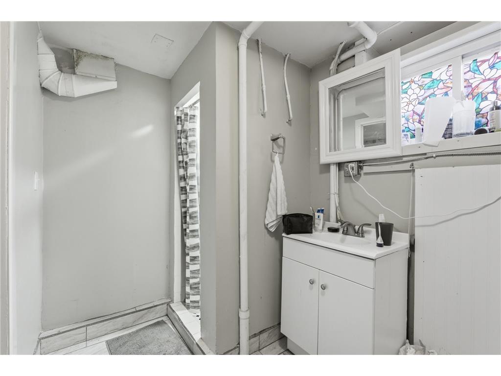 1100 12th Avenue SE Minneapolis MN 55414 7028190 image32