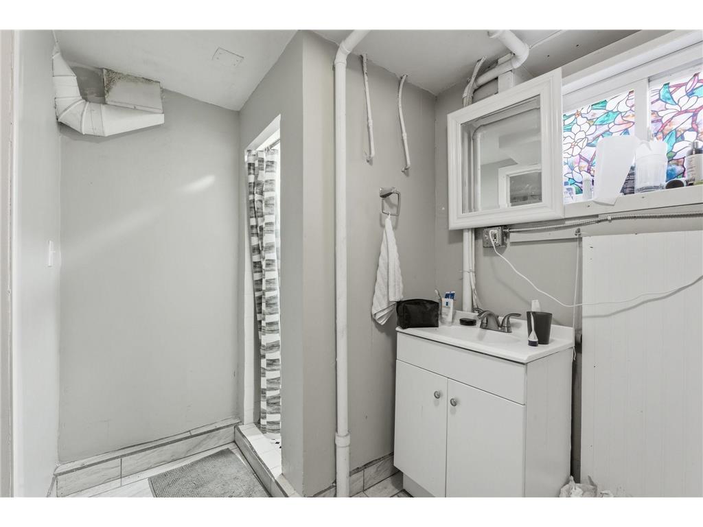 1100 12th Avenue SE Minneapolis MN 55414 7077334 image34