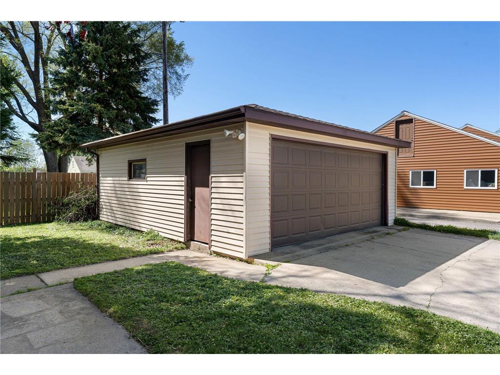 1100 2nd Avenue SW Austin MN 55912 7067116 image8