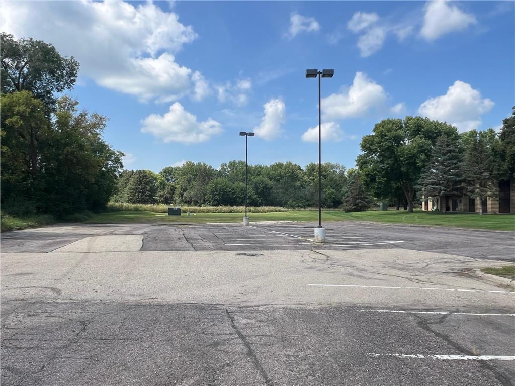 1100 E Broadway Street Redwood Falls MN 56283 7046027 image23