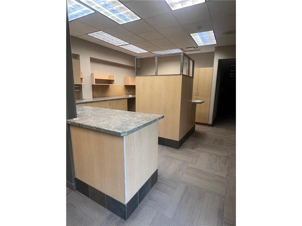 1100 E Broadway Street Redwood Falls MN 56283 7046027 image27