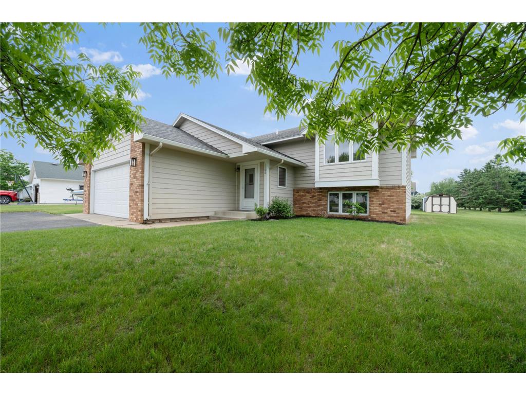 1100 Lochmist Lane NW Alexandria MN 56308 7085286 image2