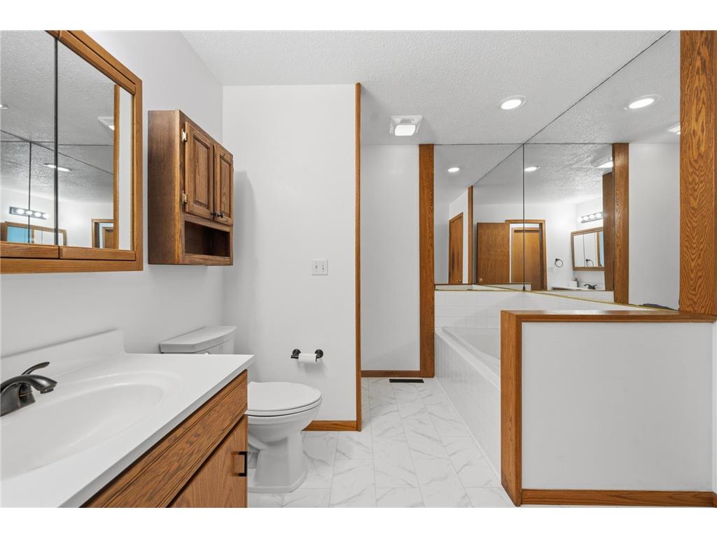 1100 Lochmist Lane NW Alexandria MN 56308 7085286 image26