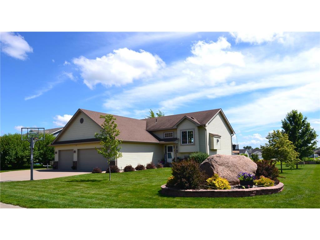 1100 Mulberry Avenue NE Montgomery MN 56069 6565372 image1