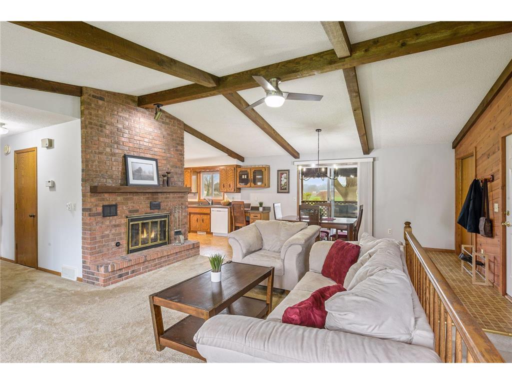 1100 Pierce Street S, Shakopee, MN 55379 MLS 6182936 Edina Realty