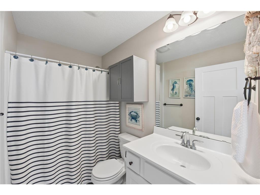 1100 Susan Lane Roberts WI 54023 7037407 image14