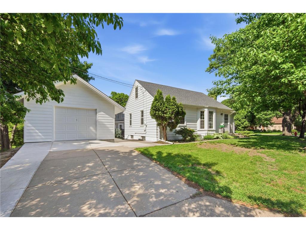 1100 W 73rd Street Richfield MN 55423 7084311 image2
