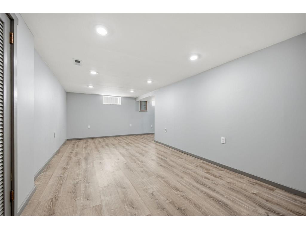 1100 W 73rd Street Richfield MN 55423 7084311 image23