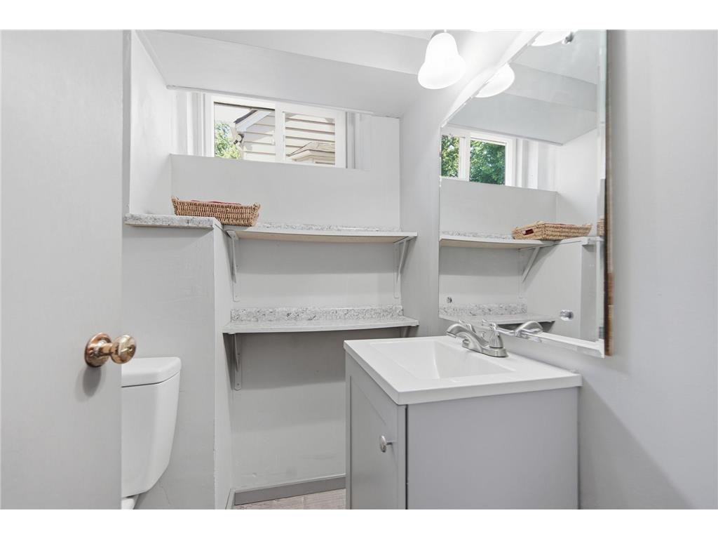 1100 W 73rd Street Richfield MN 55423 7084311 image24