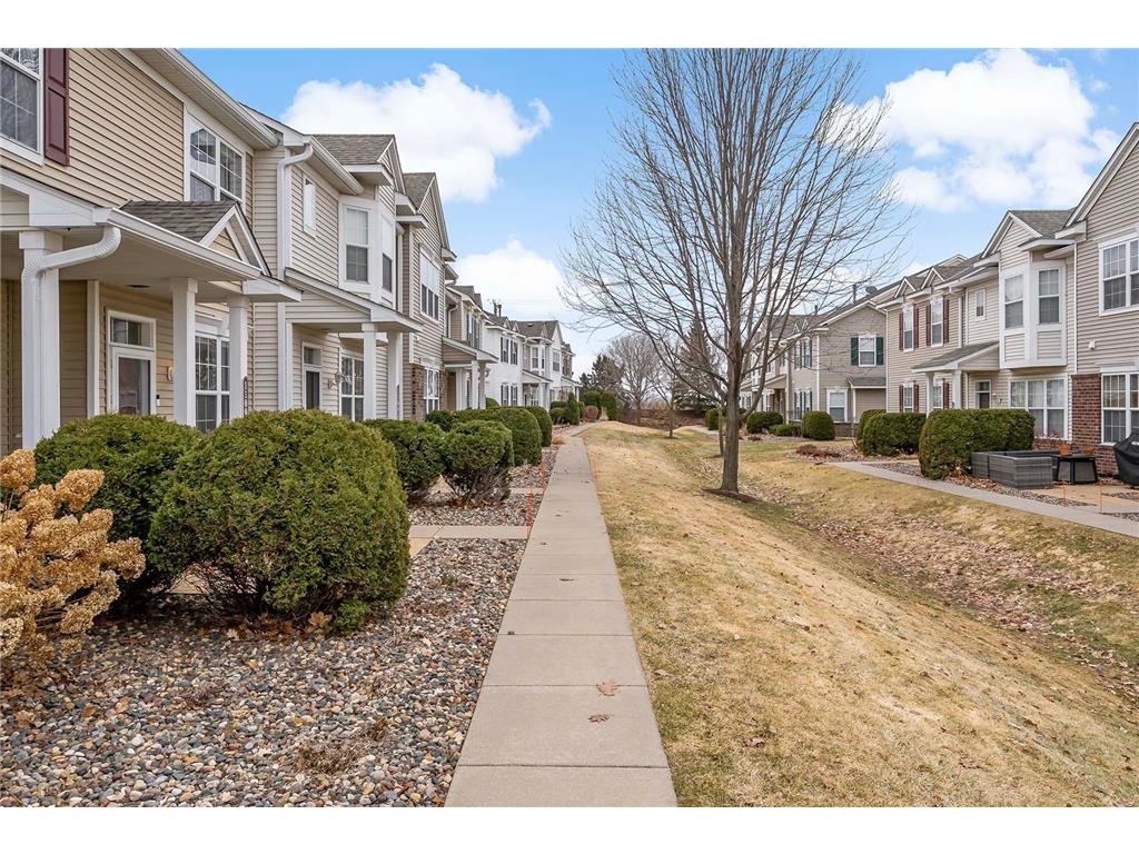 11003 Oak Grove Circle #B Woodbury MN 55129 7036300 image2