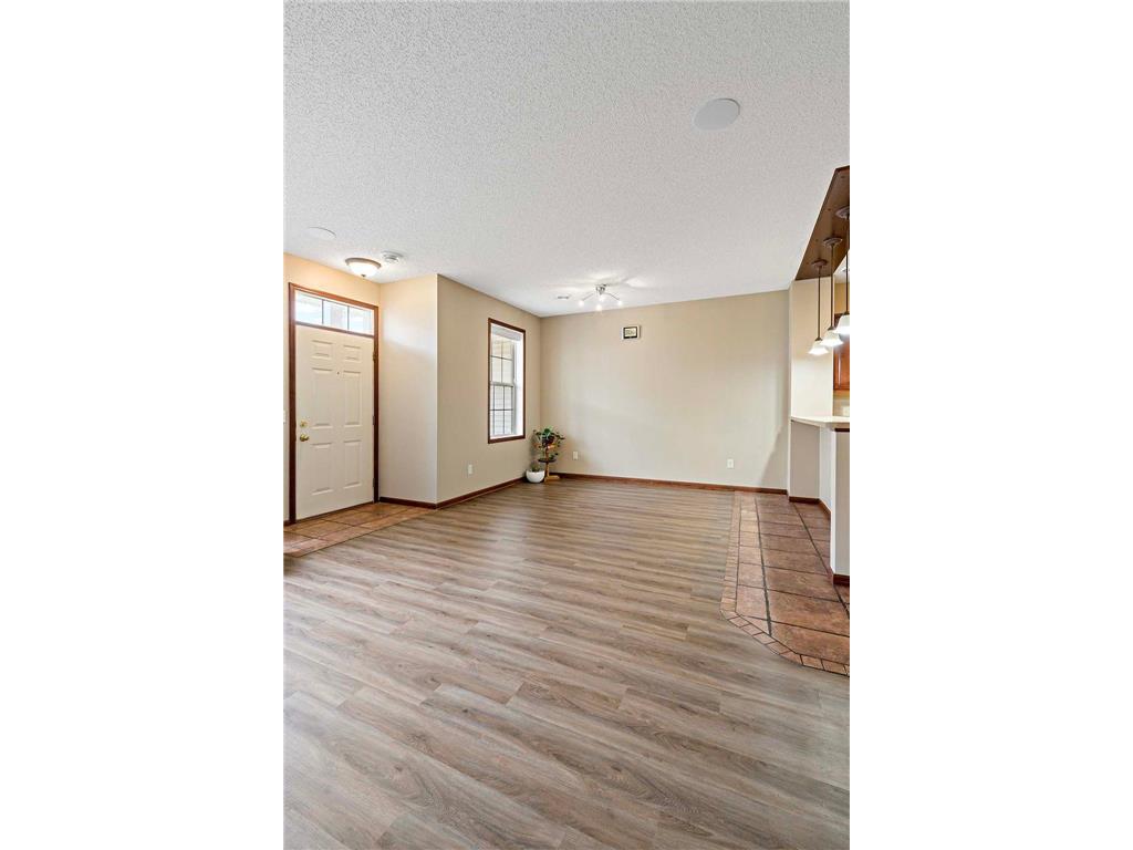 11003 Oak Grove Circle #B Woodbury MN 55129 7036300 image33