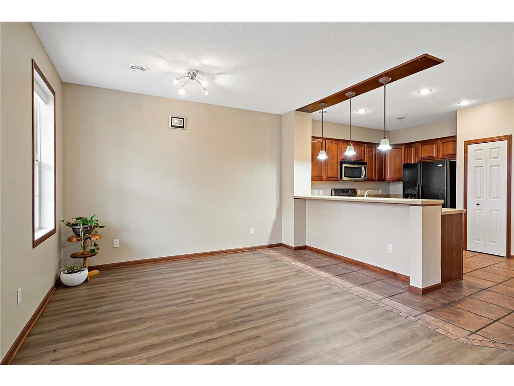 11003 Oak Grove Circle #B Woodbury MN 55129 7036300 image45