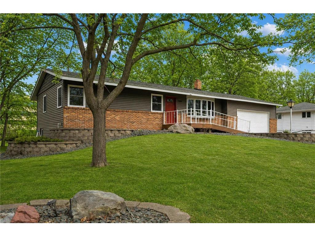11004 Oak Knoll Terrace N Minnetonka MN 55305 7085955 image19