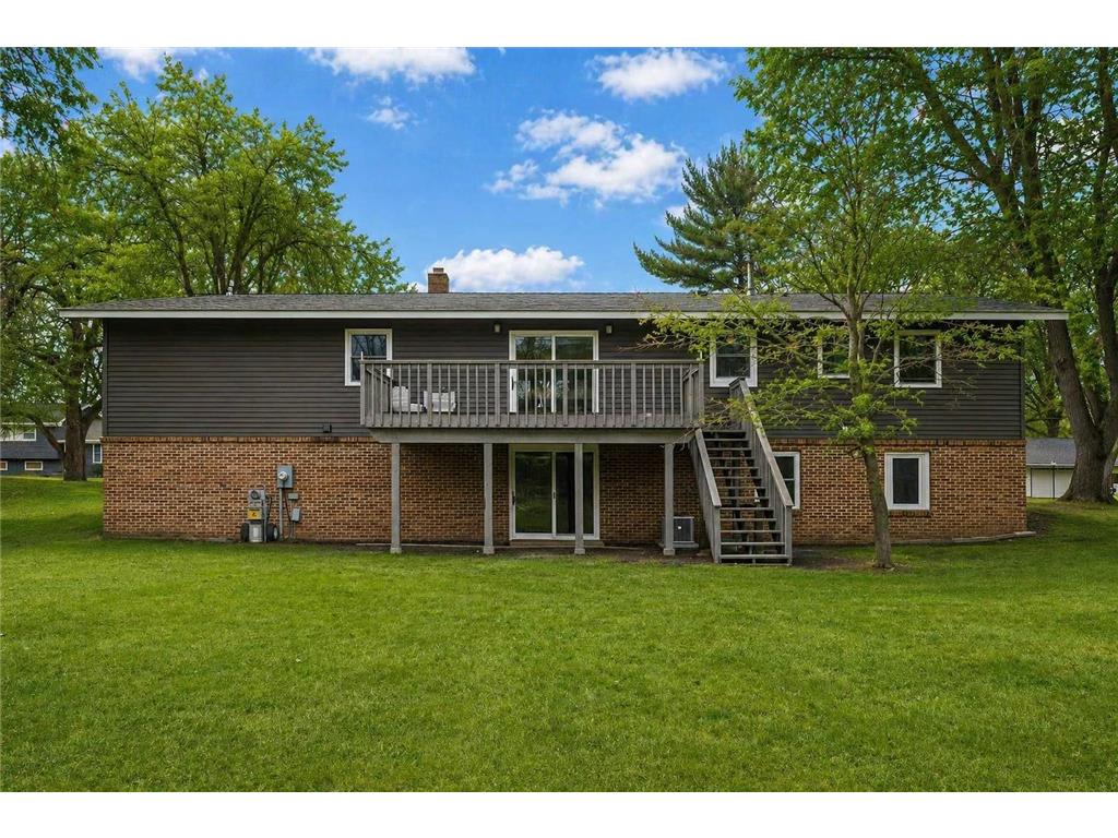 11004 Oak Knoll Terrace N Minnetonka MN 55305 7085955 image21