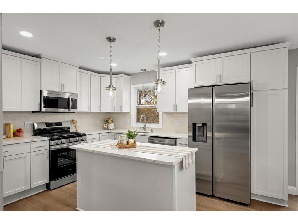 11004 Oak Knoll Terrace N Minnetonka MN 55305 7085955 image5