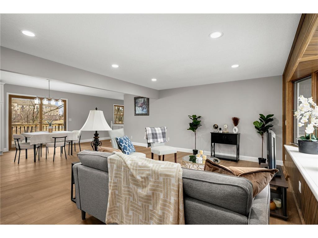 11004 Oak Knoll Terrace N Minnetonka MN 55305 7085955 image6