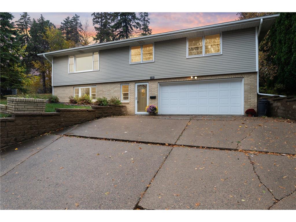 1101 17th Avenue N South Saint Paul MN 55075 6624642 image1