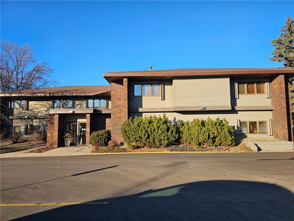 1101 1st Street S Willmar MN 56201 7019607 image1