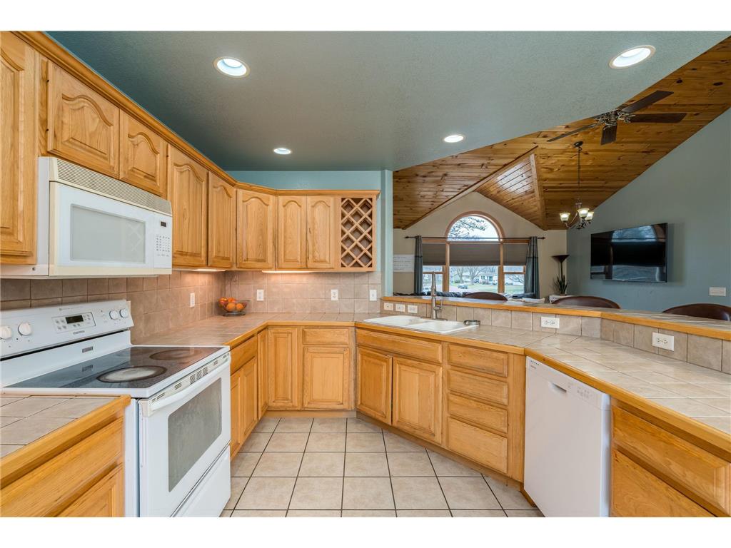 1101 8th Street SE Waseca MN 56093 7047624 image4