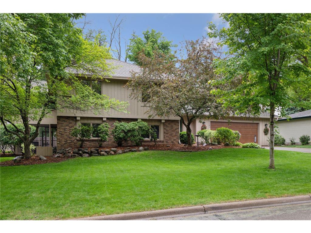 1101 Bluebill Bay Road Burnsville MN 55306 - Crystal 6728723 image1