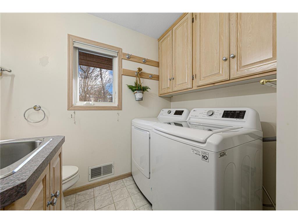 1101 Faribault Road Faribault MN 55021 7020507 image20
