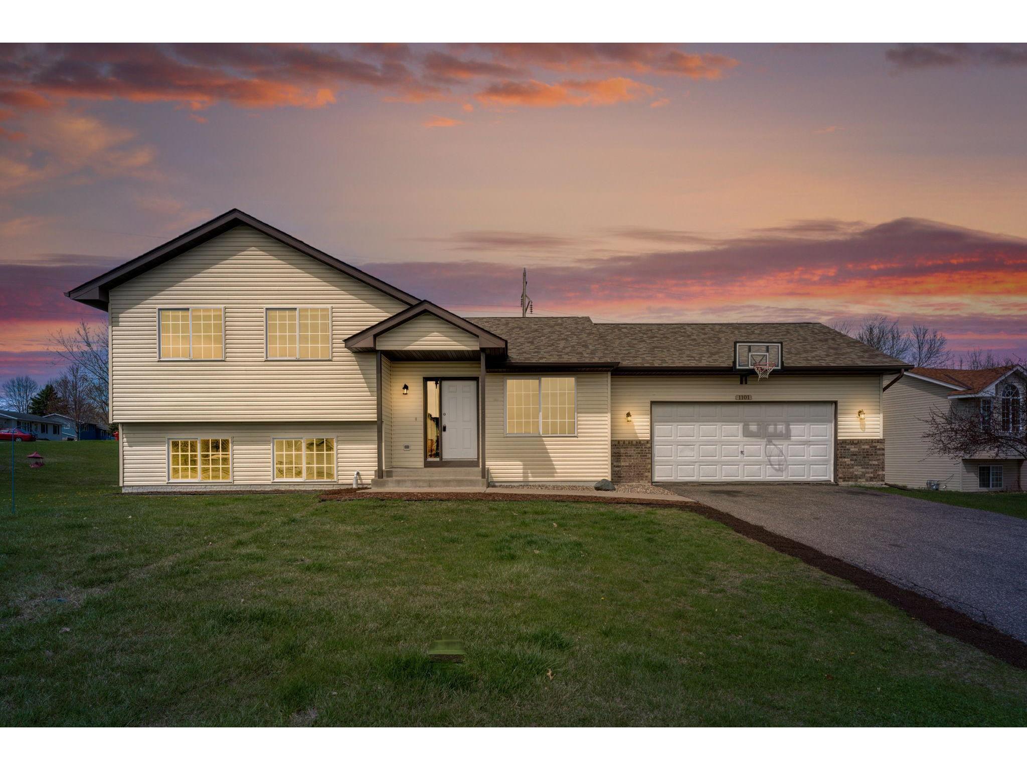 1101 Juniper Lane, Buffalo, MN, 55313 MLS 5748866 Edina Realty