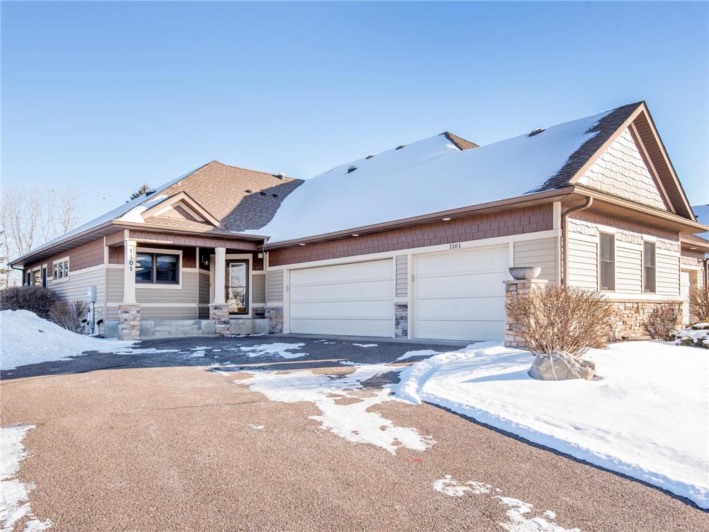 1101 Lakemoor Drive Woodbury MN 55129 6674516 image1