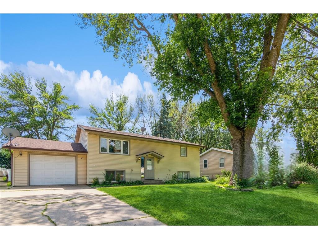 1101 Mitchell Drive Faribault MN 55021 6744444 image1