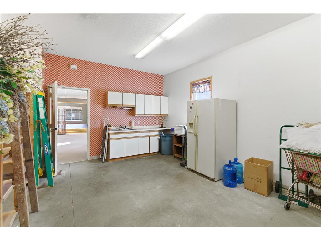 1101 State Street N Waseca MN 56093 7004228 image18