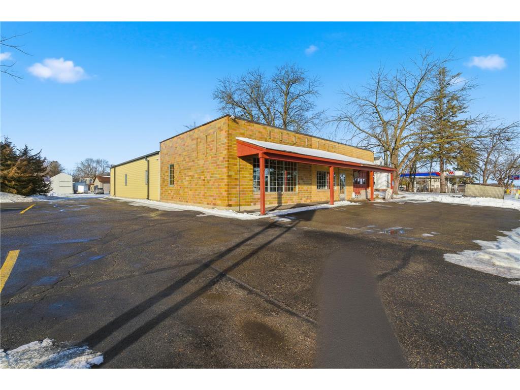 1101 State Street N Waseca MN 56093 7004228 image4