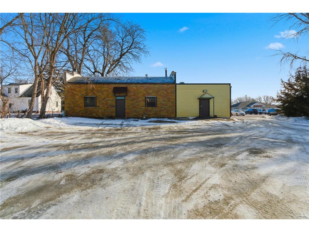 1101 State Street N Waseca MN 56093 7004228 image6