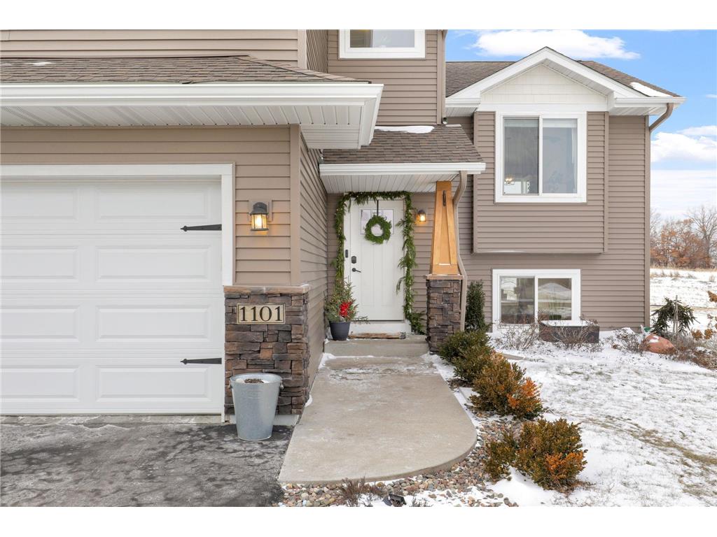 1101 Susan Lane Roberts WI 54023 6469793 image1