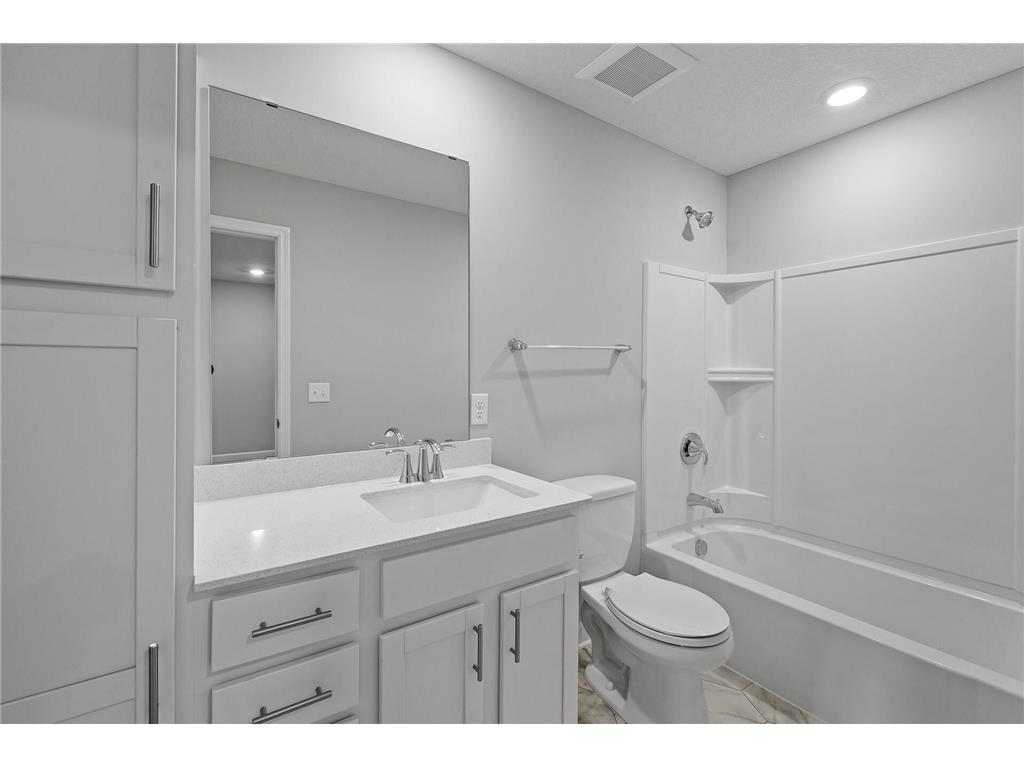 11010 Yalta Street NE #C Blaine MN 55449 7058945 image23