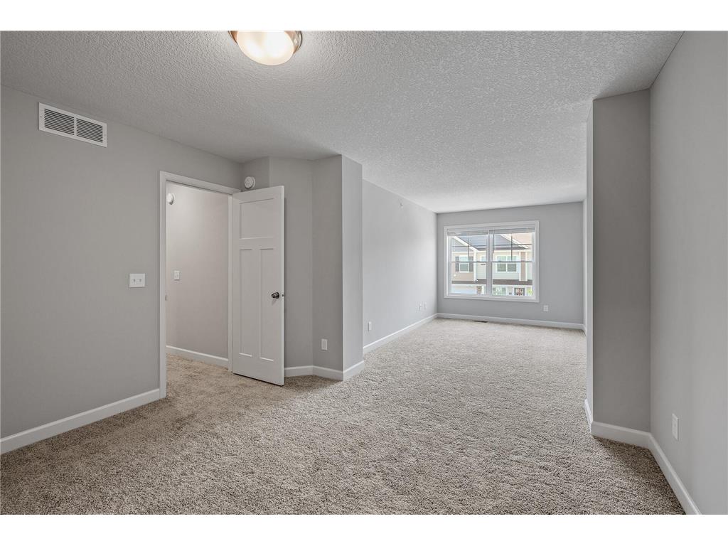 11010 Yalta Street NE #C Blaine MN 55449 7058945 image25