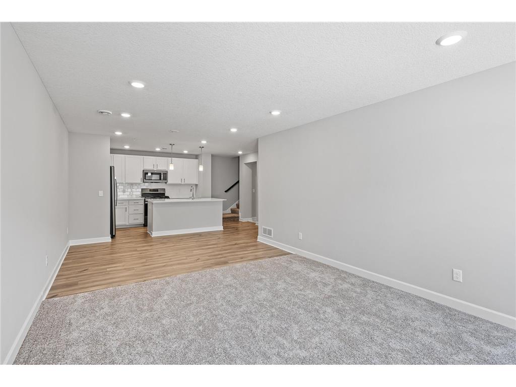 11010 Yalta Street NE #C Blaine MN 55449 7058945 image3