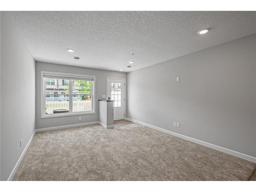 11010 Yalta Street NE #C Blaine MN 55449 7058945 image5