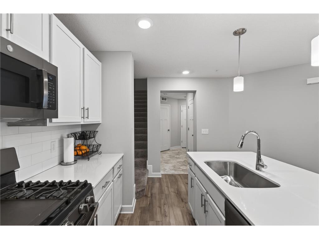11010 Yalta Street NE #C Blaine MN 55449 7092086 image10