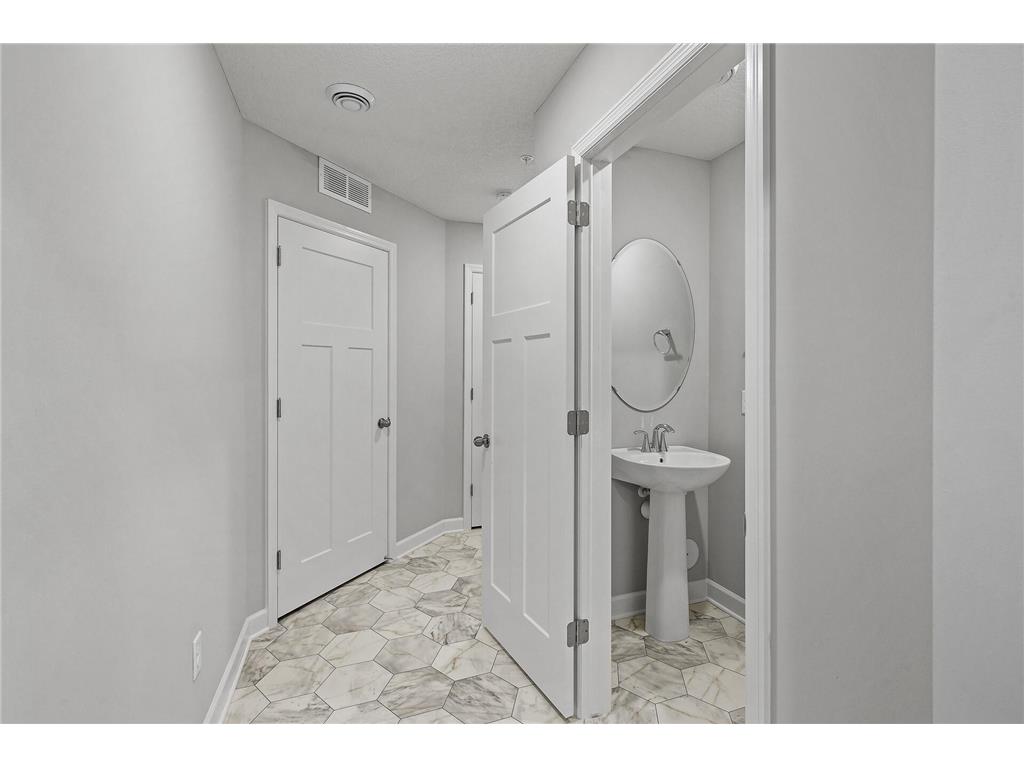 11010 Yalta Street NE #C Blaine MN 55449 7092086 image12