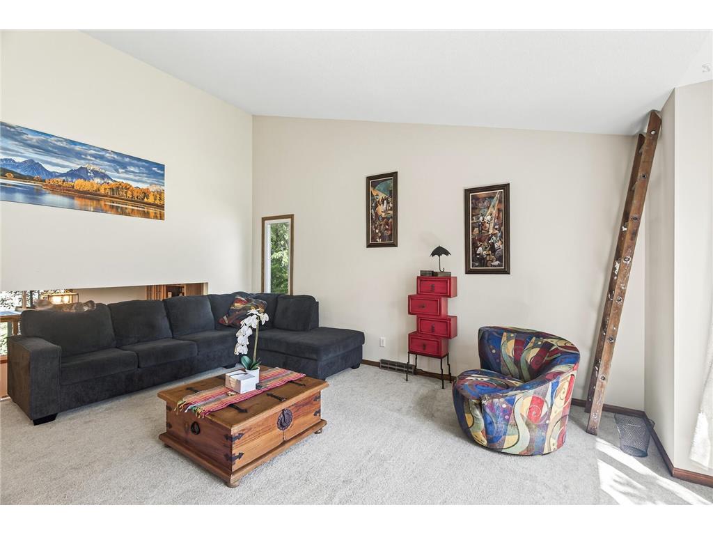 110102 Arboretum Way Chaska MN 55318 6801835 image3