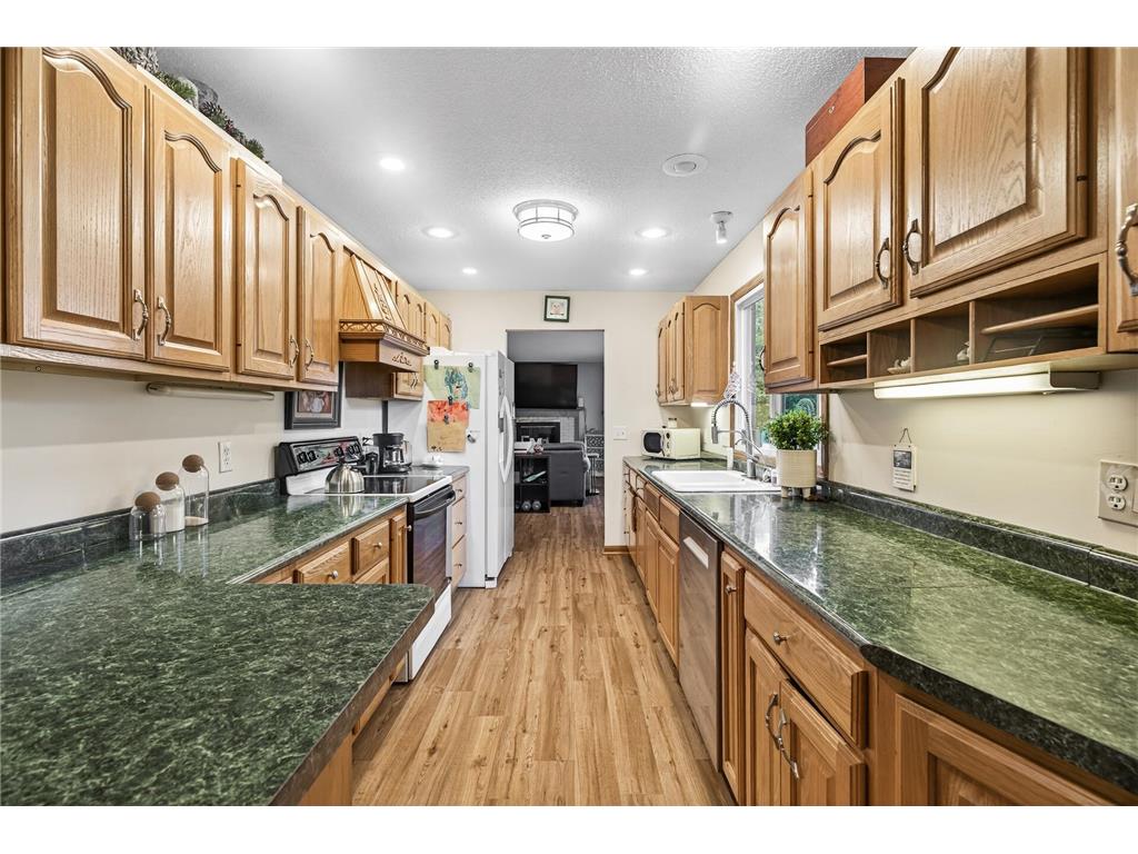 110102 Arboretum Way Chaska MN 55318 6801835 image6