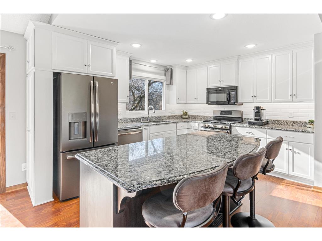 11015 39th Avenue N Plymouth MN 55441 6460641 image1