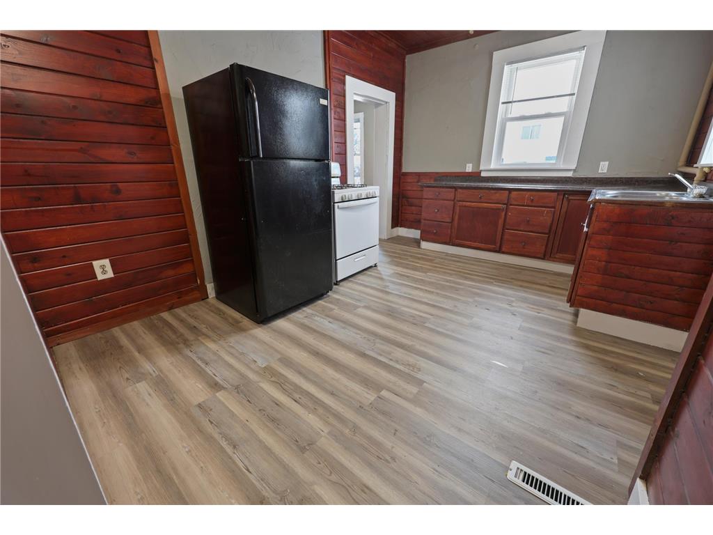 1102 13th Avenue S Saint Cloud MN 56301 7001448 image15