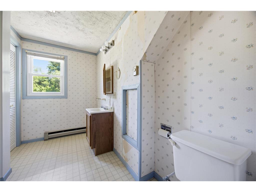 1102 1st Street S Moorhead MN 56560 7101480 image24
