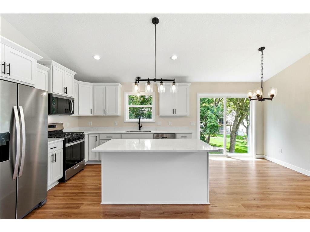 1102 2nd Street SE Faribault MN 55021 7107991 image2