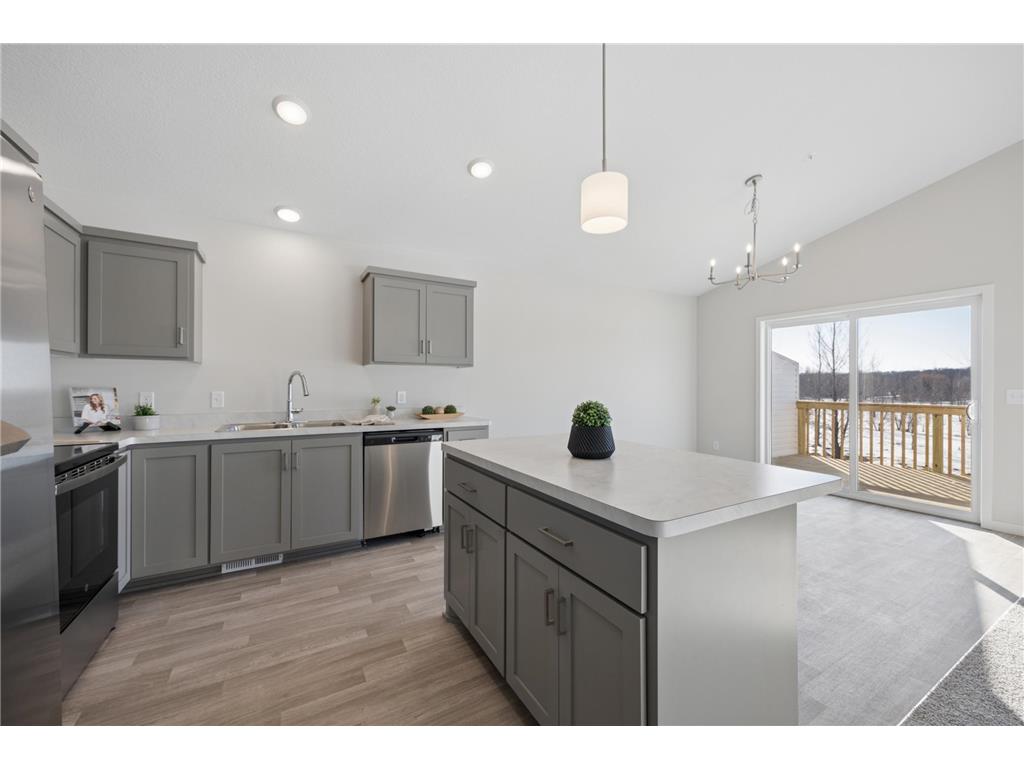 1102 45th Avenue NE Saint Cloud MN 56304 6809196 image12